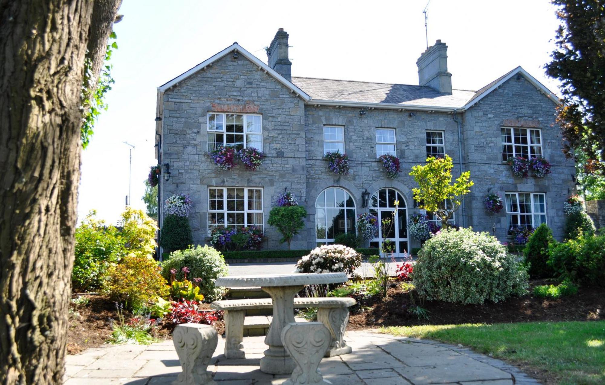 Highfield House Guesthouse Trim Exterior photo